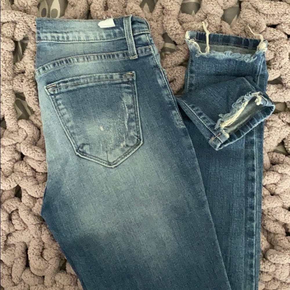 *SOLD* Kancan mid rise jean